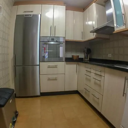 Con Excelente Localización Y Vistas Al Mar Sanxenxo