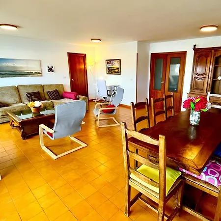 Con Excelente Localización Y Vistas Al Mar * Sanxenxo