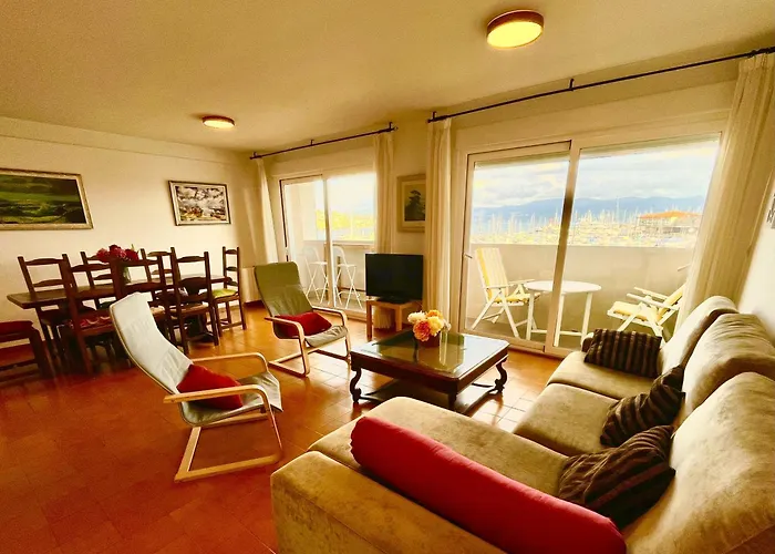 Con Excelente Localizacion Y Vistas Al Mar *